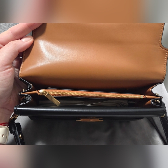 Tory Burch Lee Radziwill Shoulder Bag - Picture 7 of 8